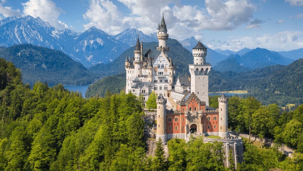 Construction on Neuschwanstein Castle